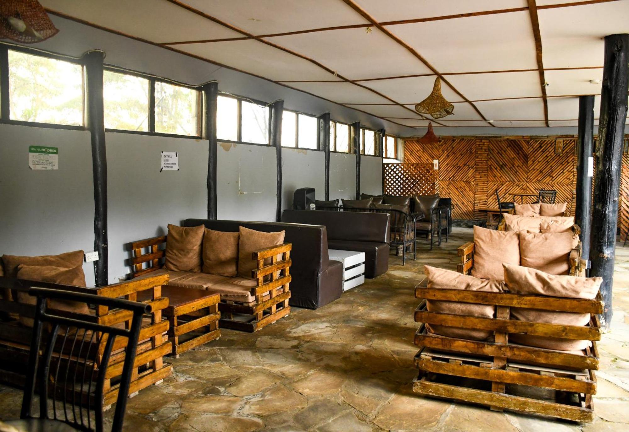 Naivasha Peppercorn Holiday Resort ภายนอก รูปภาพ