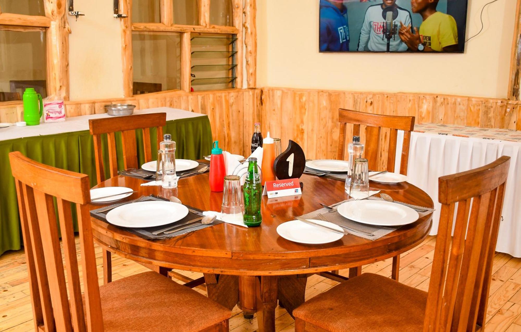 Naivasha Peppercorn Holiday Resort ภายนอก รูปภาพ