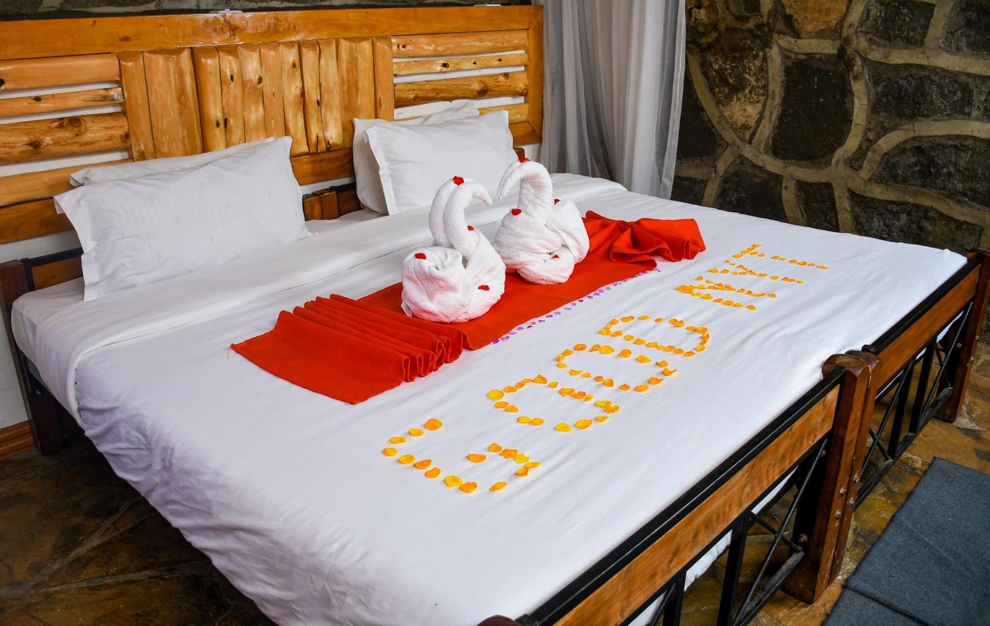 Naivasha Peppercorn Holiday Resort ภายนอก รูปภาพ