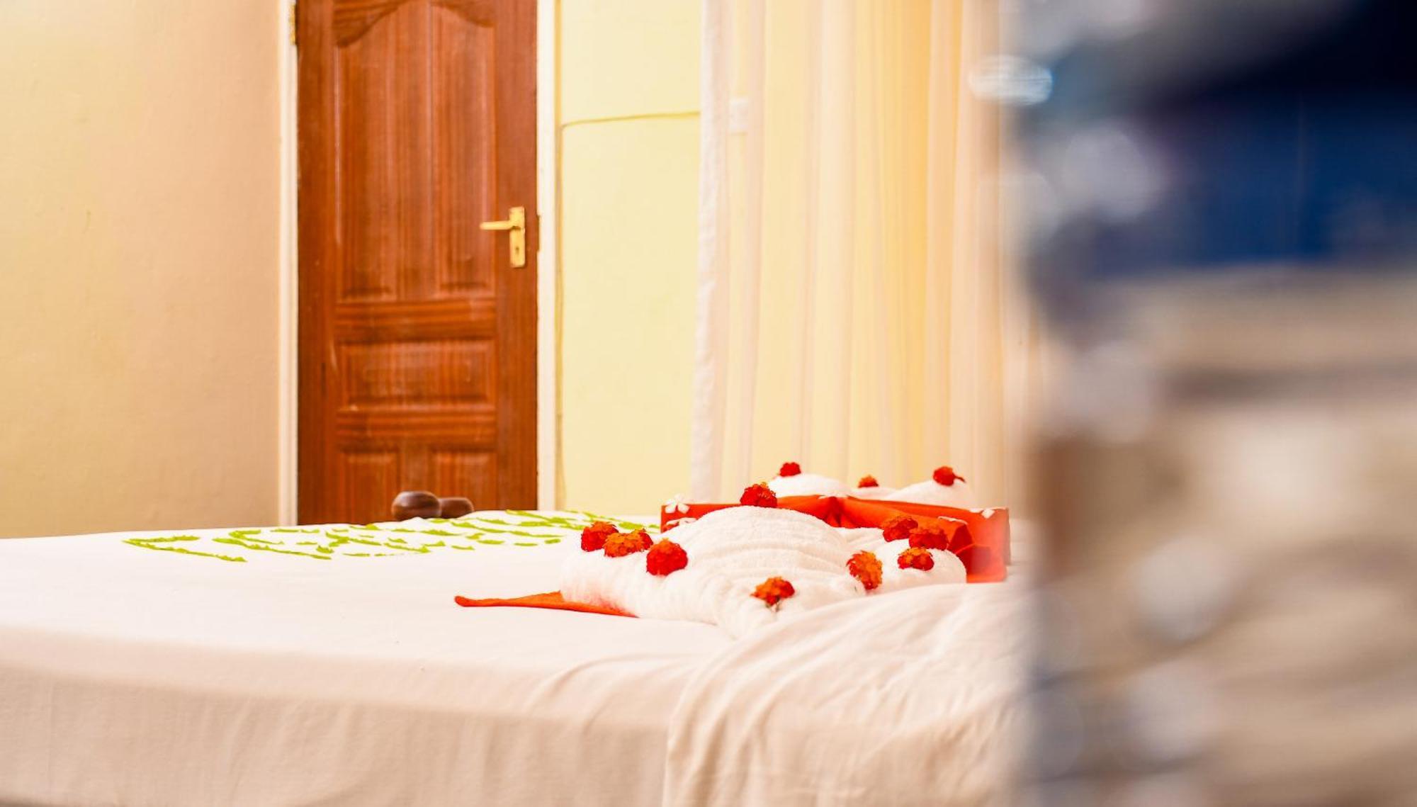 Naivasha Peppercorn Holiday Resort ภายนอก รูปภาพ