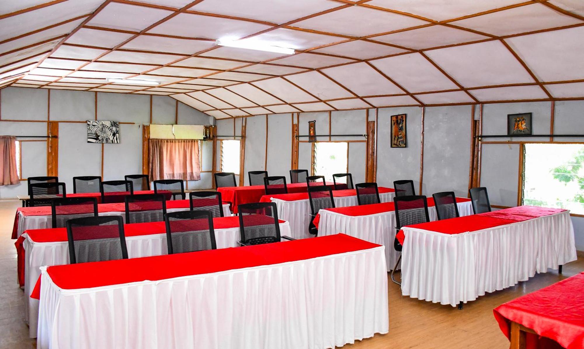 Naivasha Peppercorn Holiday Resort ภายนอก รูปภาพ