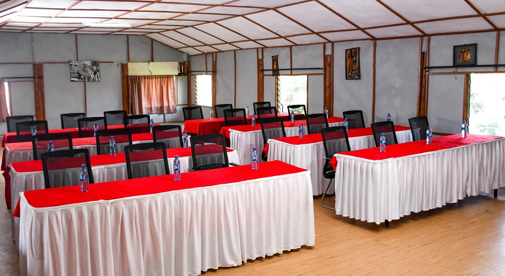Naivasha Peppercorn Holiday Resort ภายนอก รูปภาพ