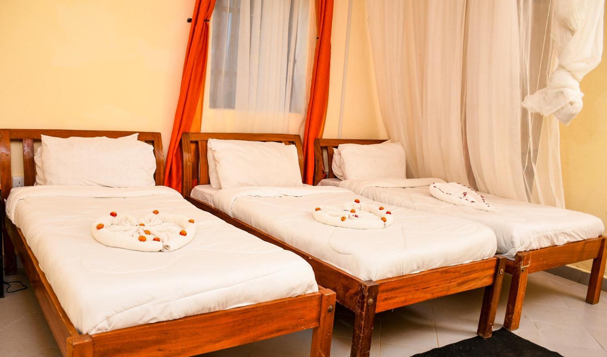 Naivasha Peppercorn Holiday Resort ภายนอก รูปภาพ