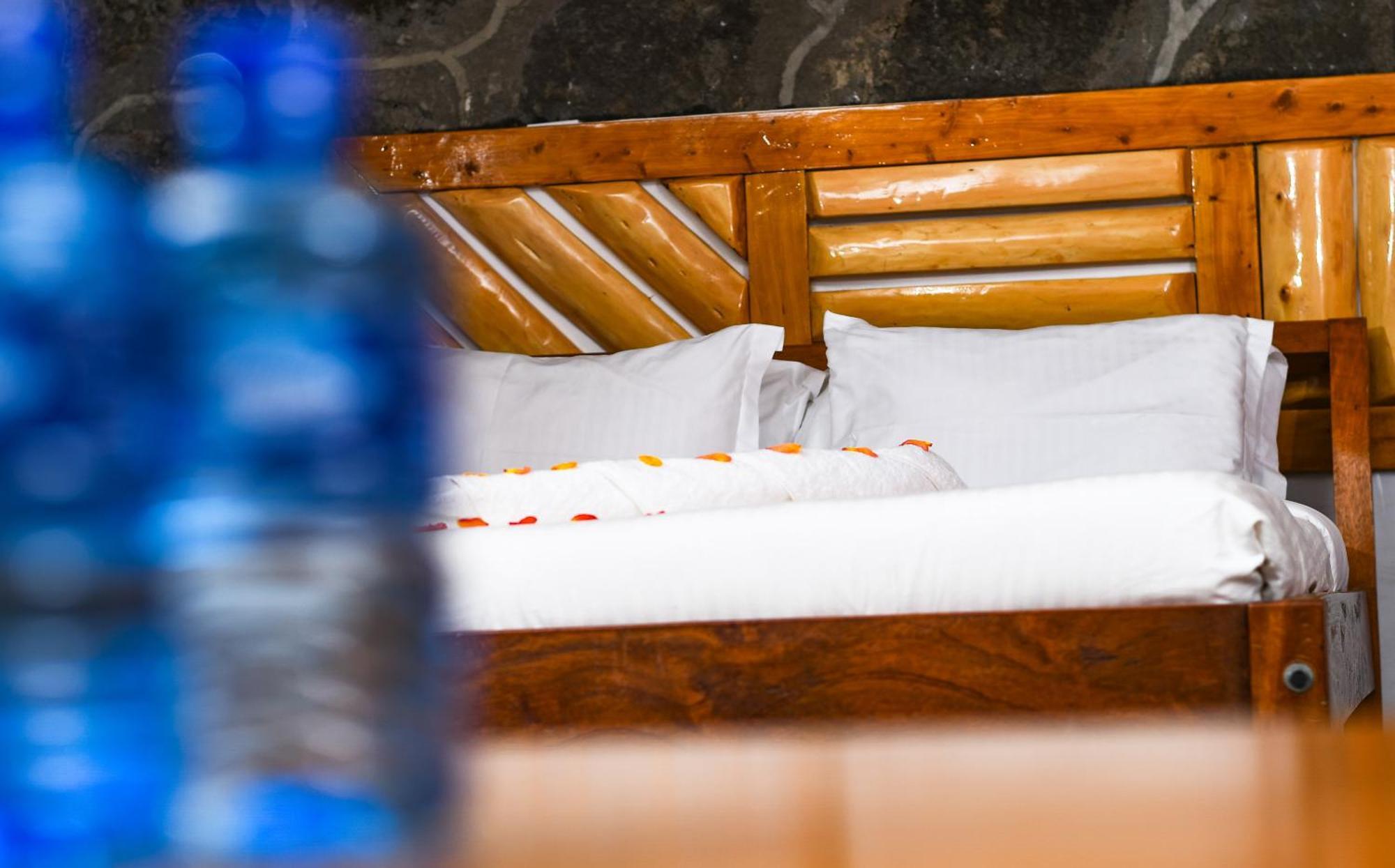 Naivasha Peppercorn Holiday Resort ภายนอก รูปภาพ