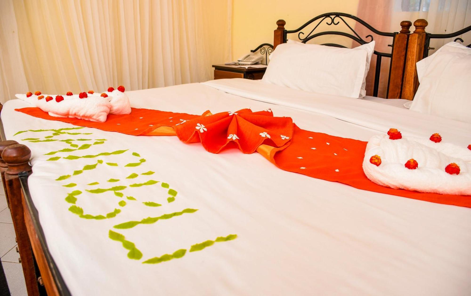 Naivasha Peppercorn Holiday Resort ภายนอก รูปภาพ